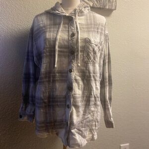 Maurice’s Women’s Gray Plaid Hooded Shirt